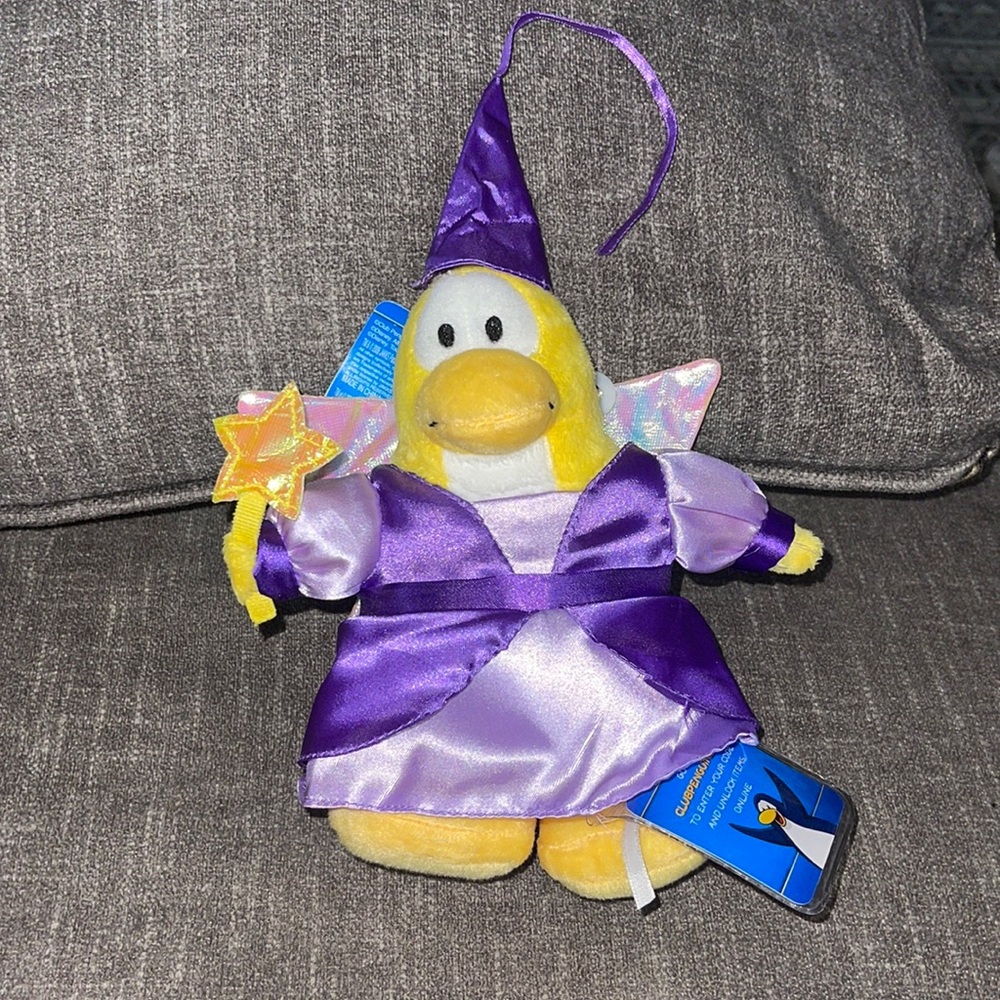 PRICE DROP !!! Club Penguin Series 2 Fairy w/used coin purple iridescent wings